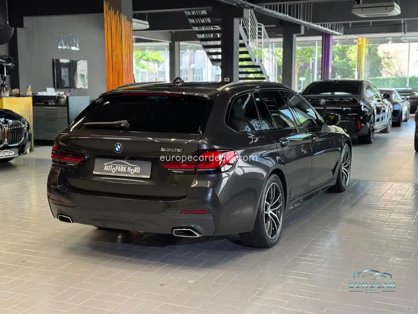 BMW 530