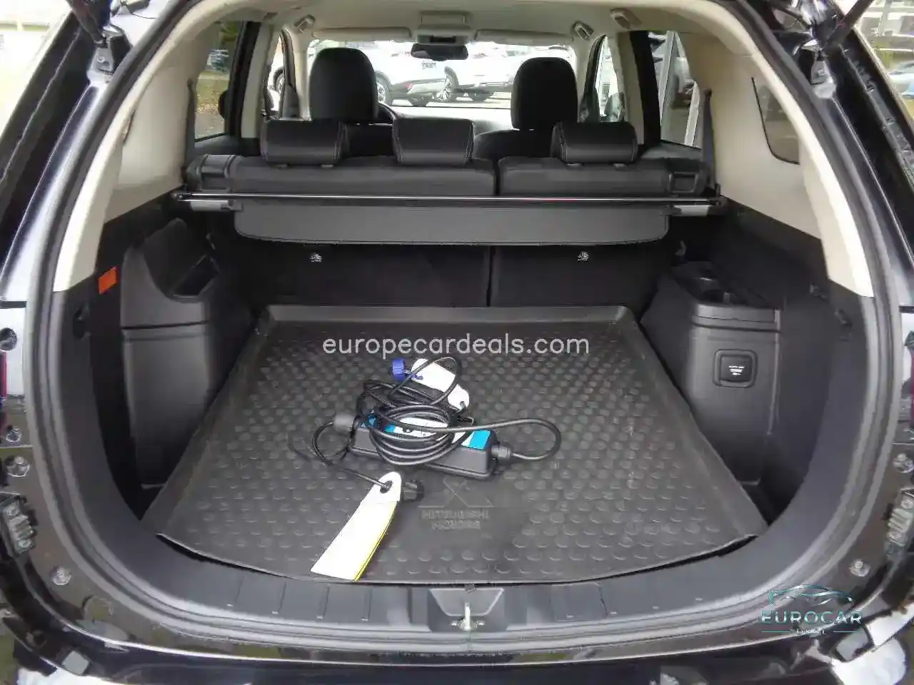 Mitsubishi Plug-in Hybrid Outlander