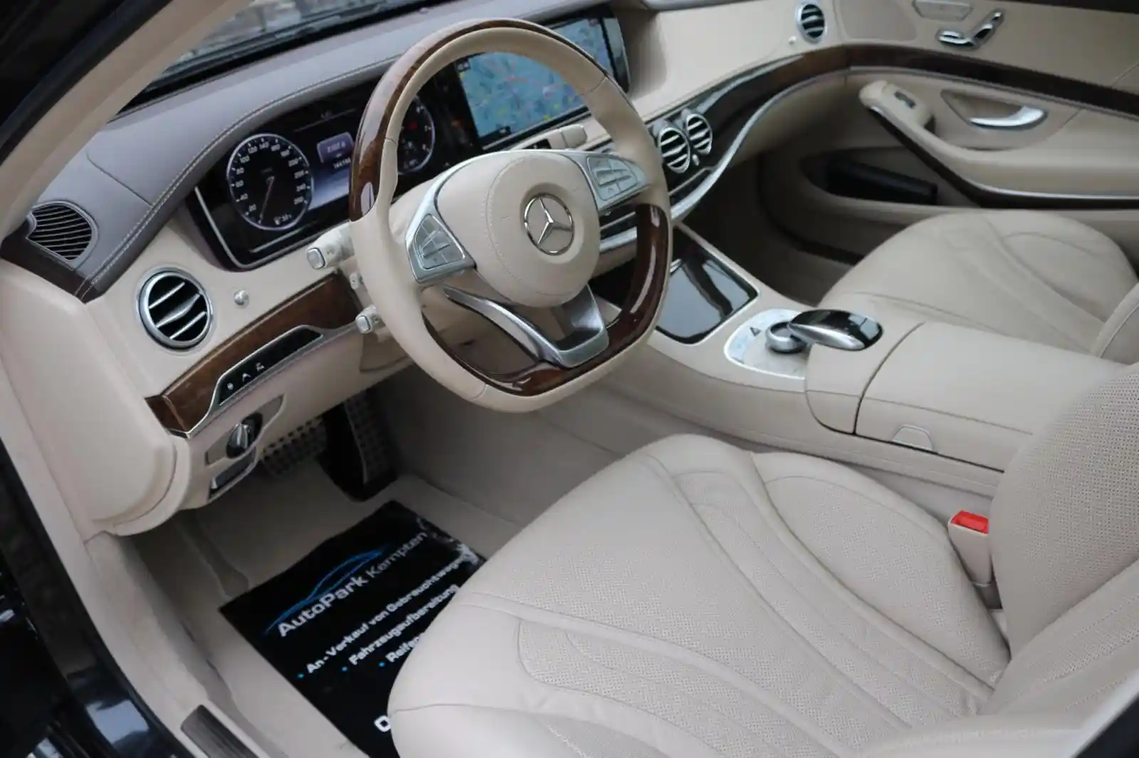 Mercedes-Benz S 500