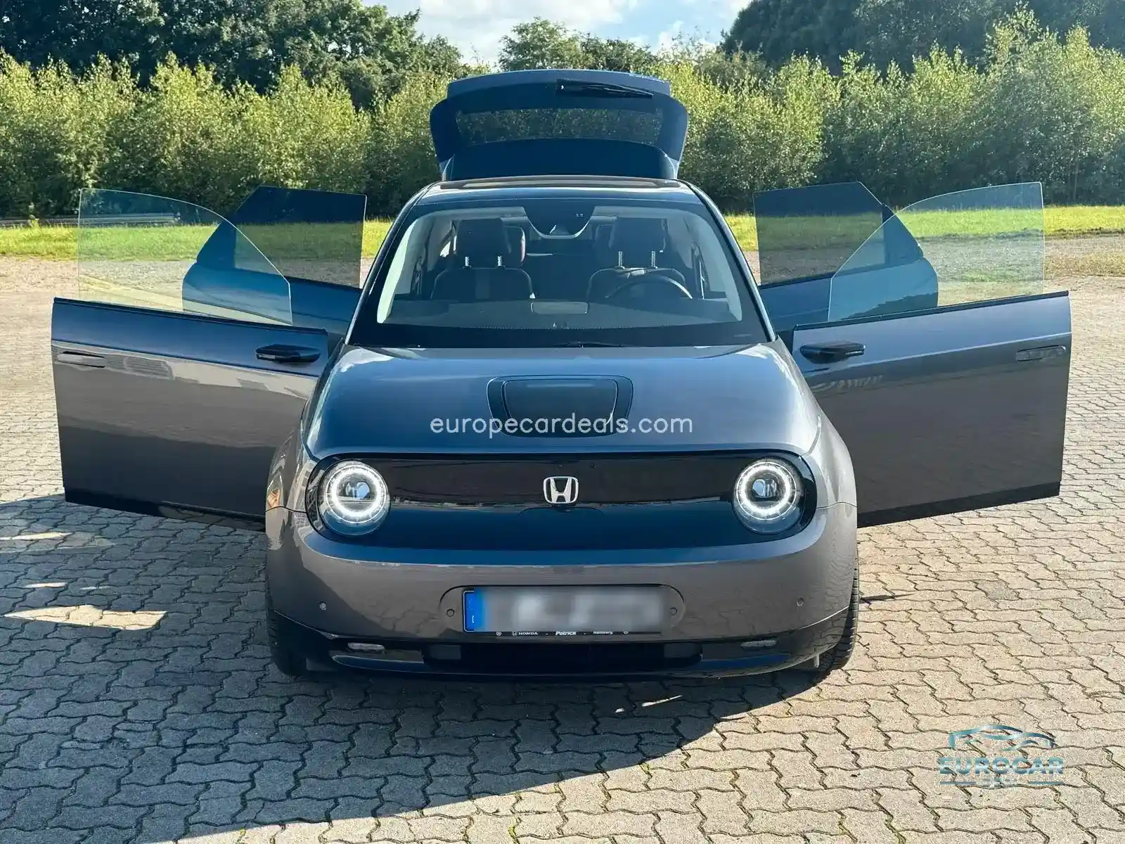 Honda e