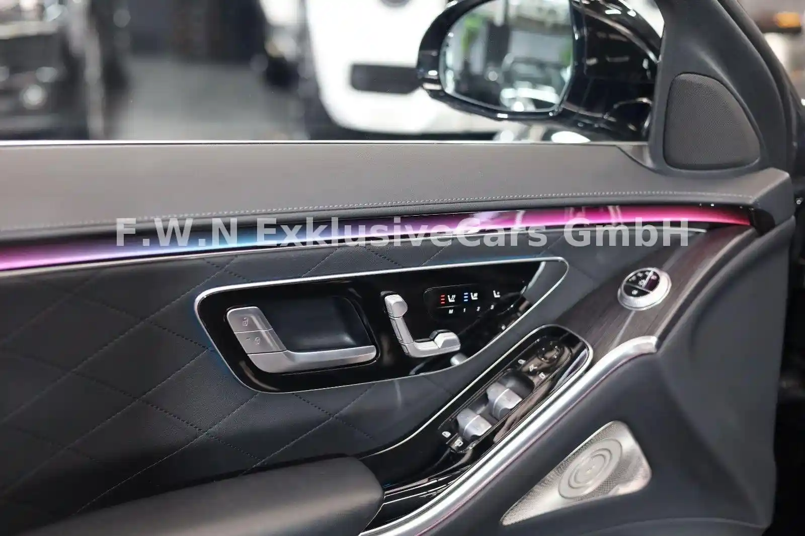 Mercedes-Benz S 500