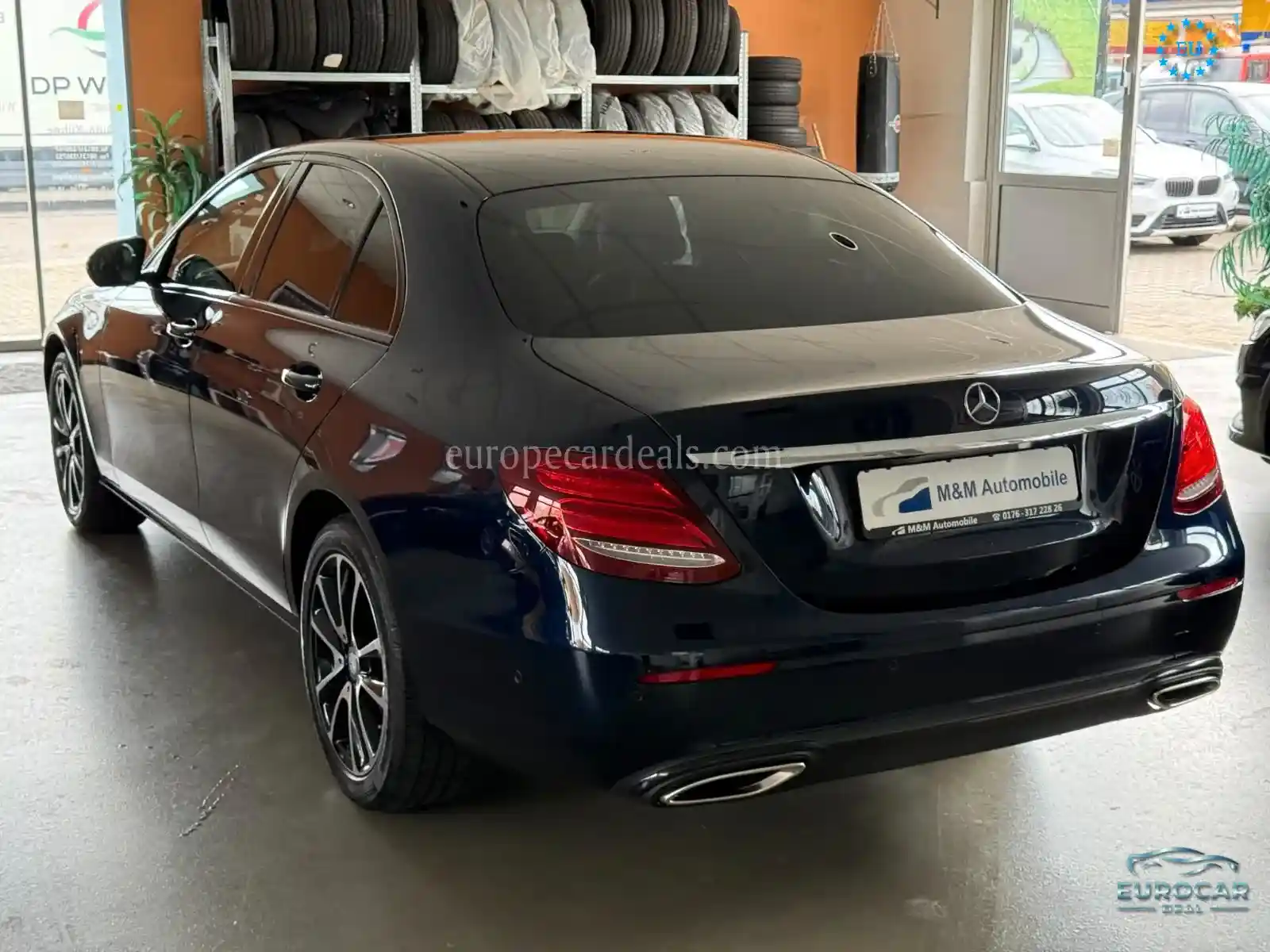 Mercedes-Benz E 200