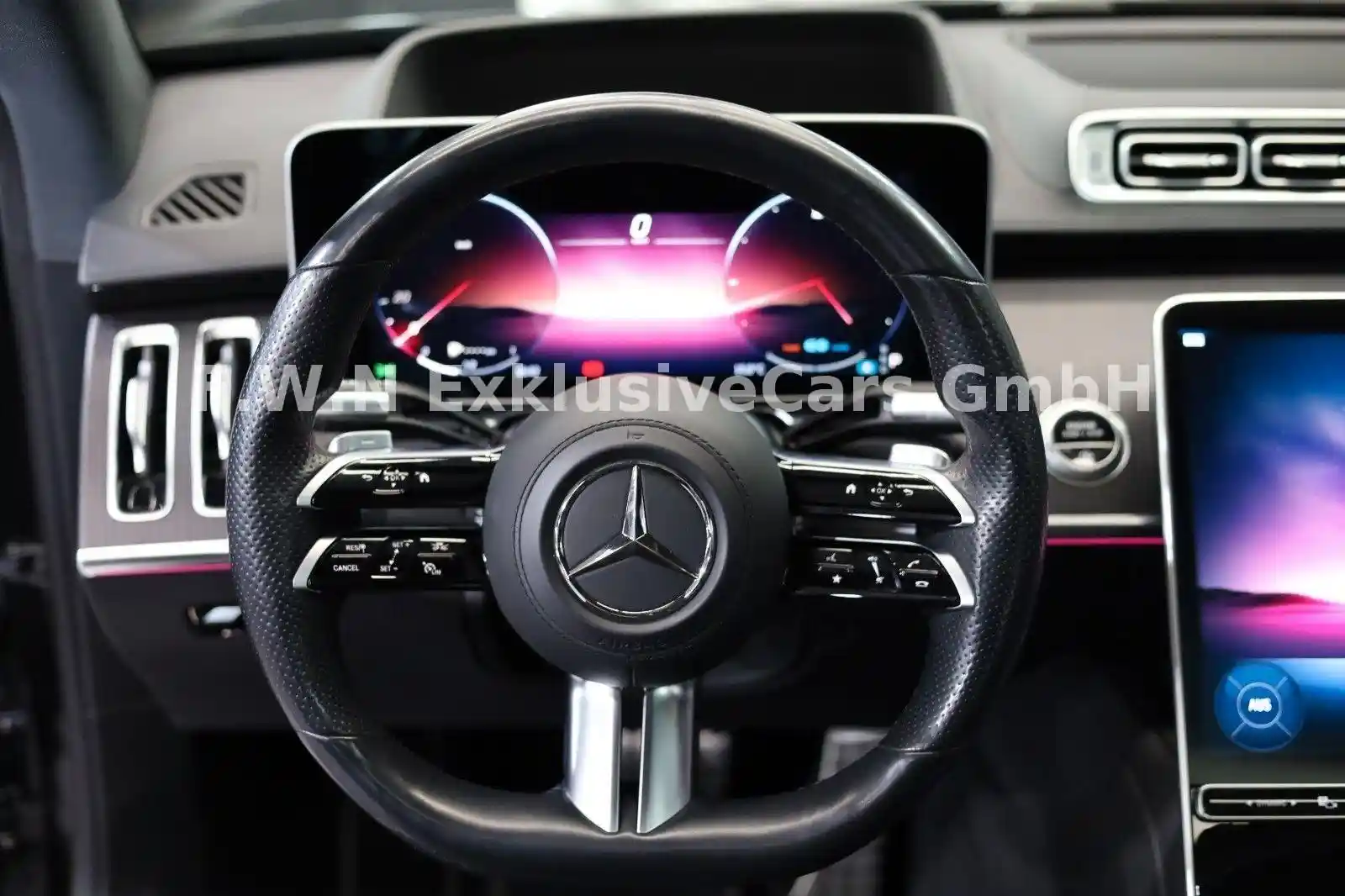 Mercedes-Benz S 500