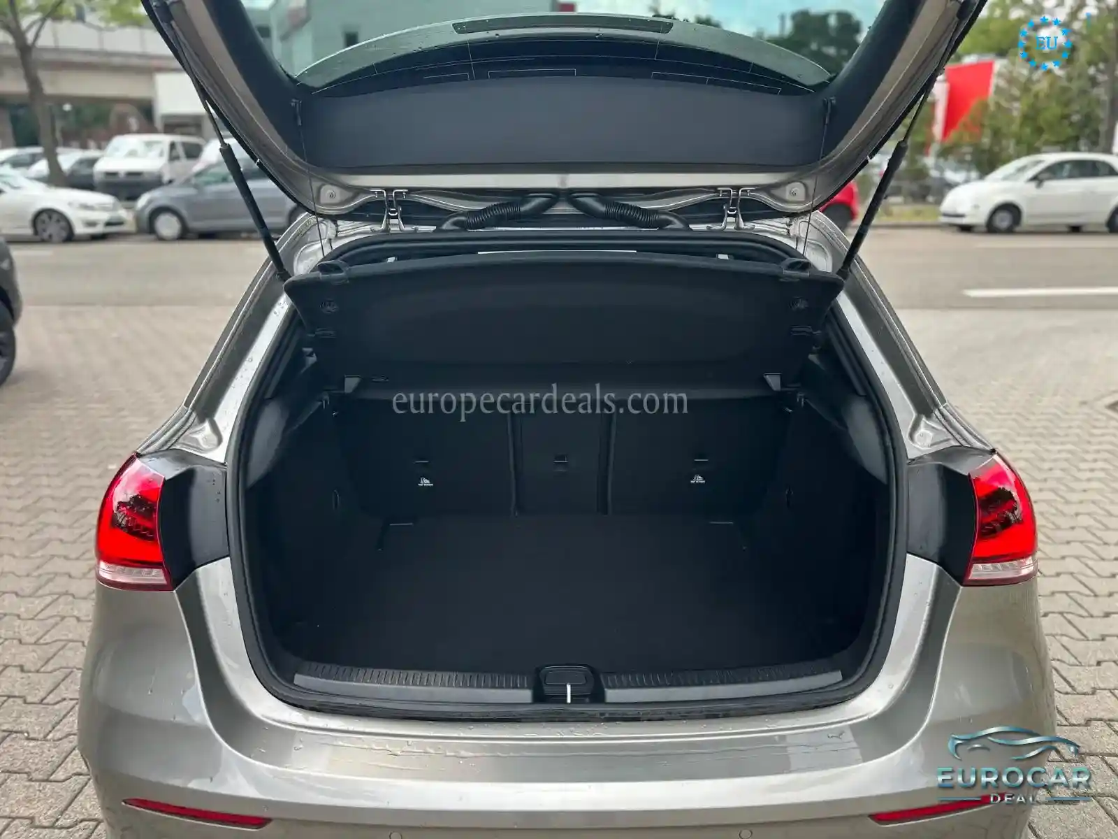 Mercedes-Benz A 220
