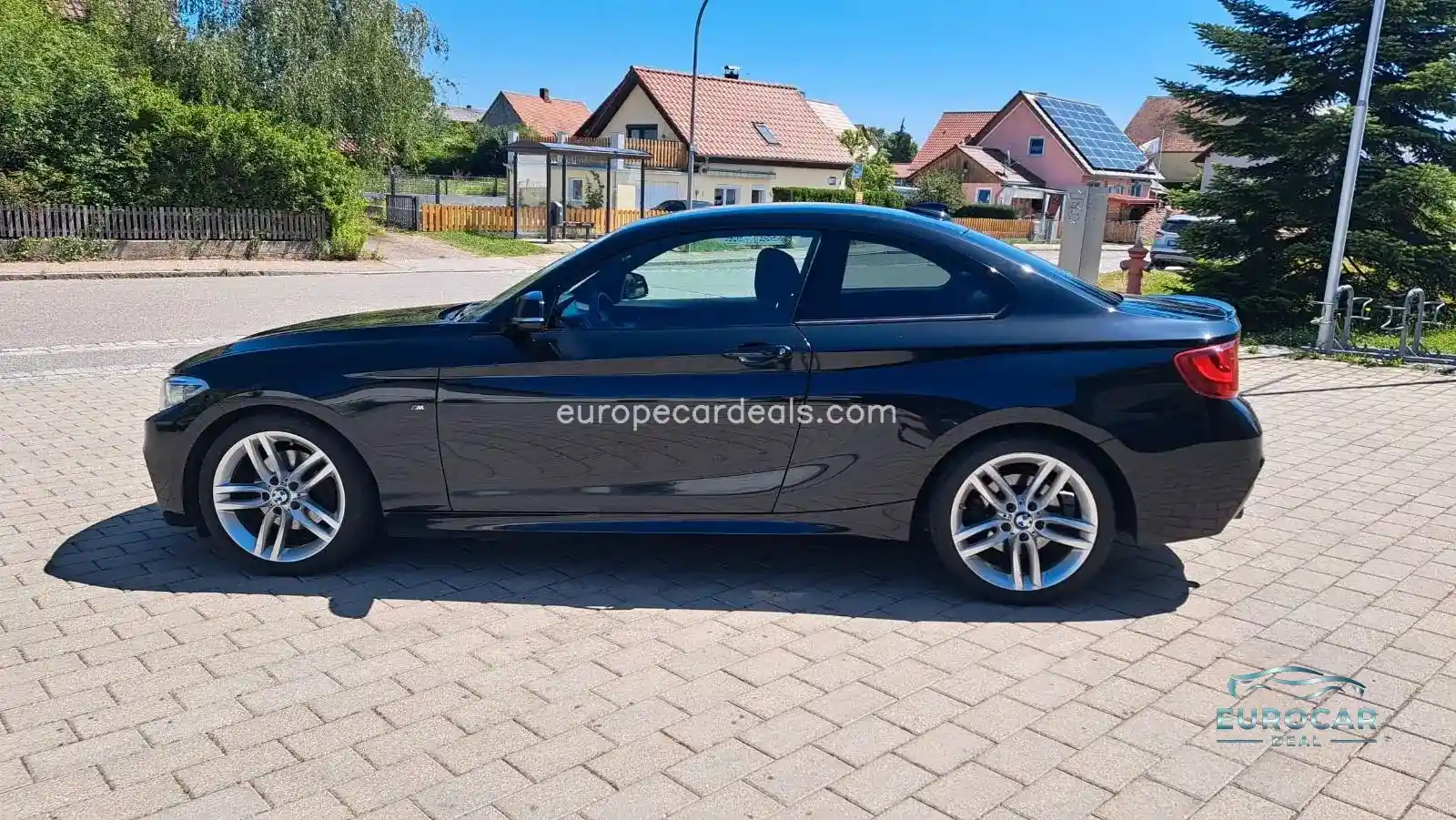 BMW 220