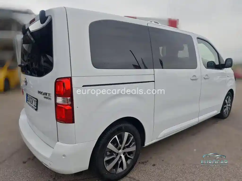 Toyota Proace (Verso)