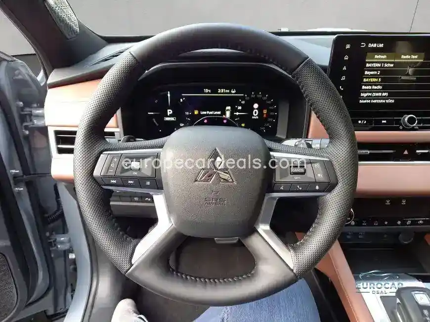 Mitsubishi Plug-in Hybrid Outlander
