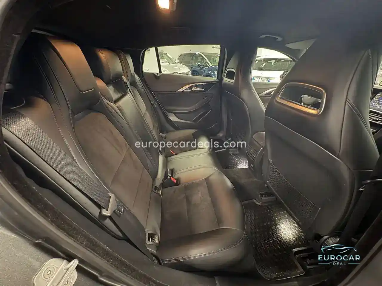 Infiniti Q30