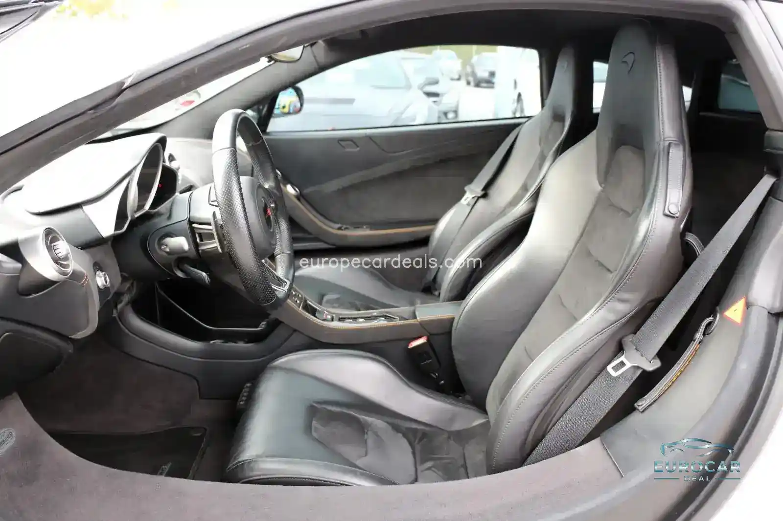 McLaren MP4-12C
