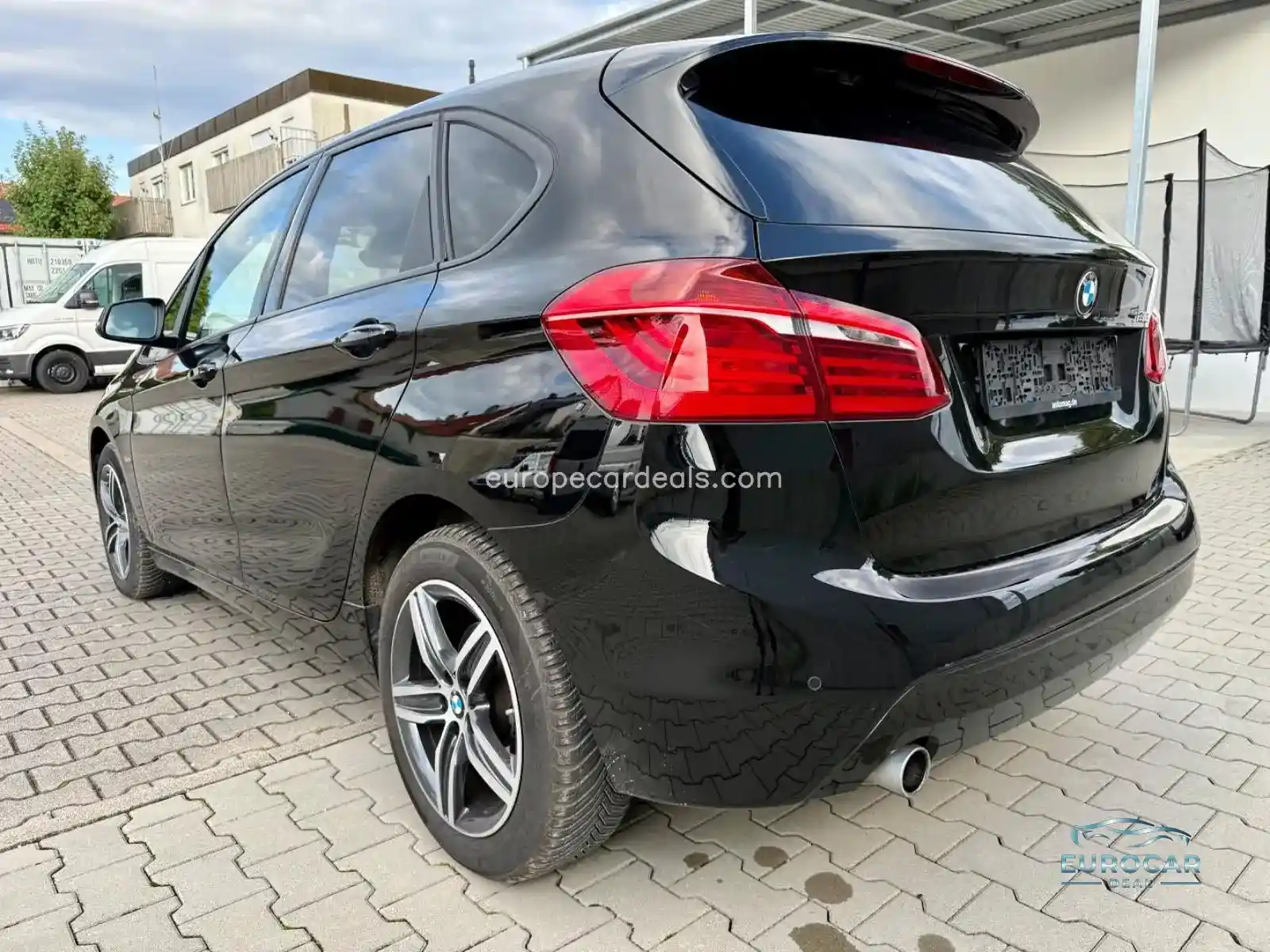 BMW 218