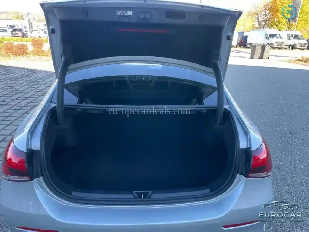 Mercedes-Benz A 35 AMG