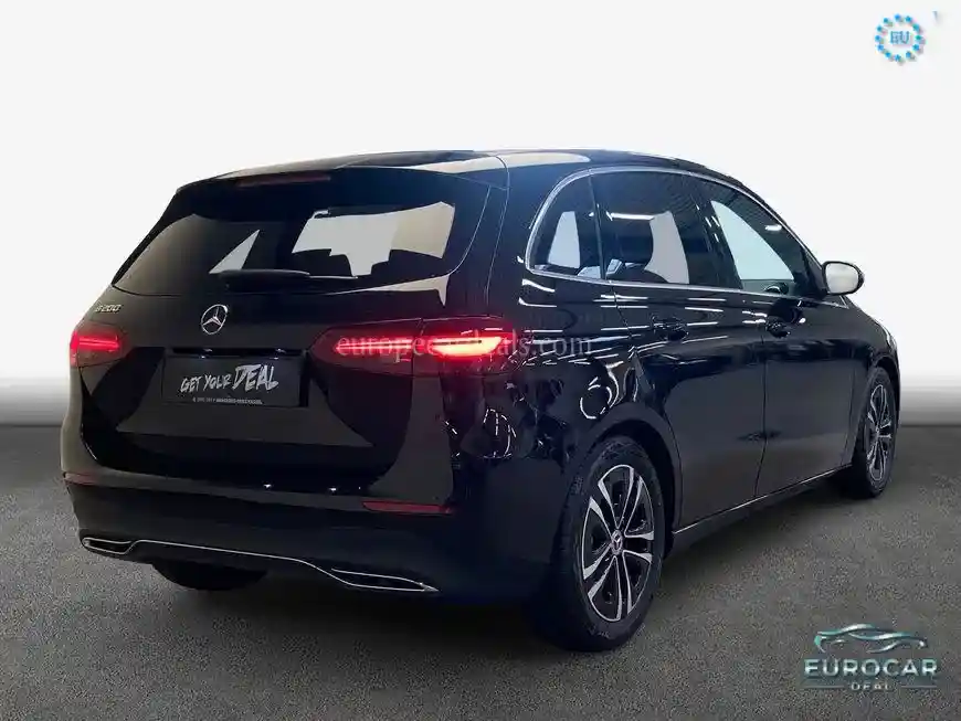 Mercedes-Benz B 200