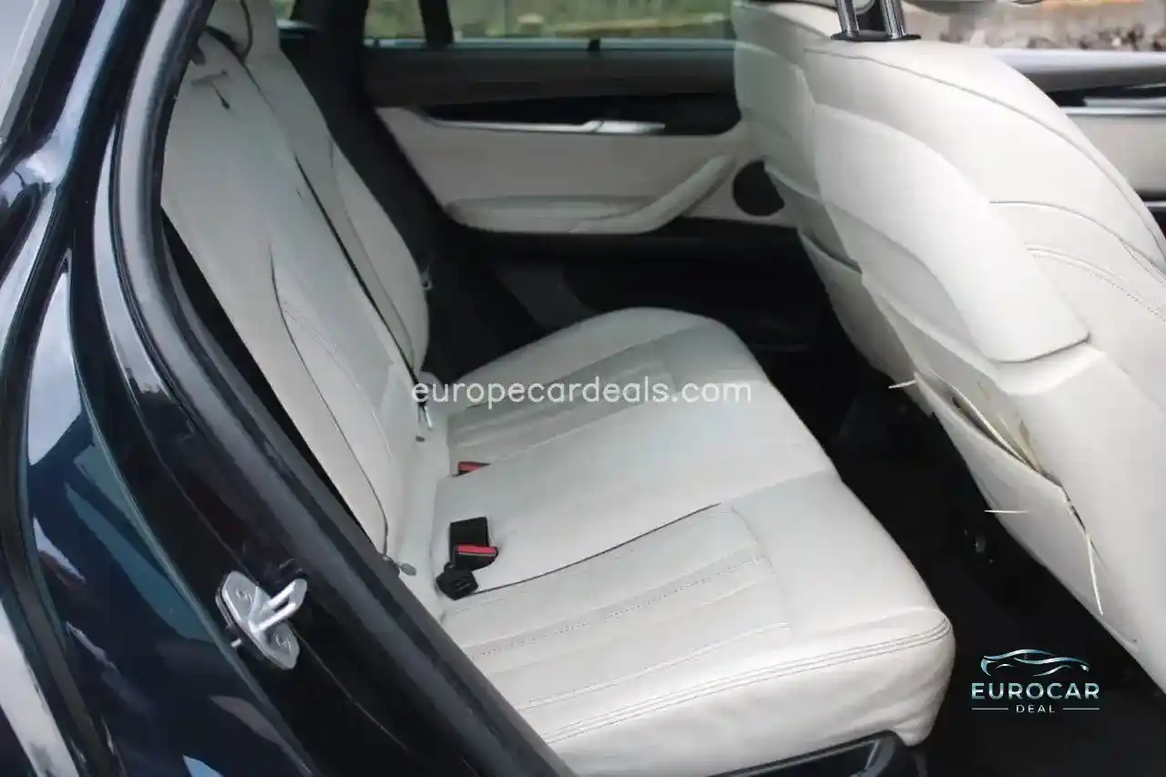 BMW X6 M50