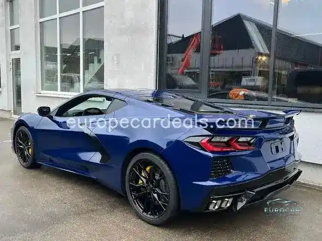 Corvette C8