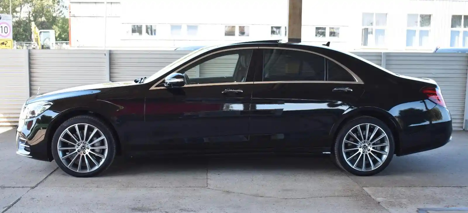 Mercedes-Benz S 500