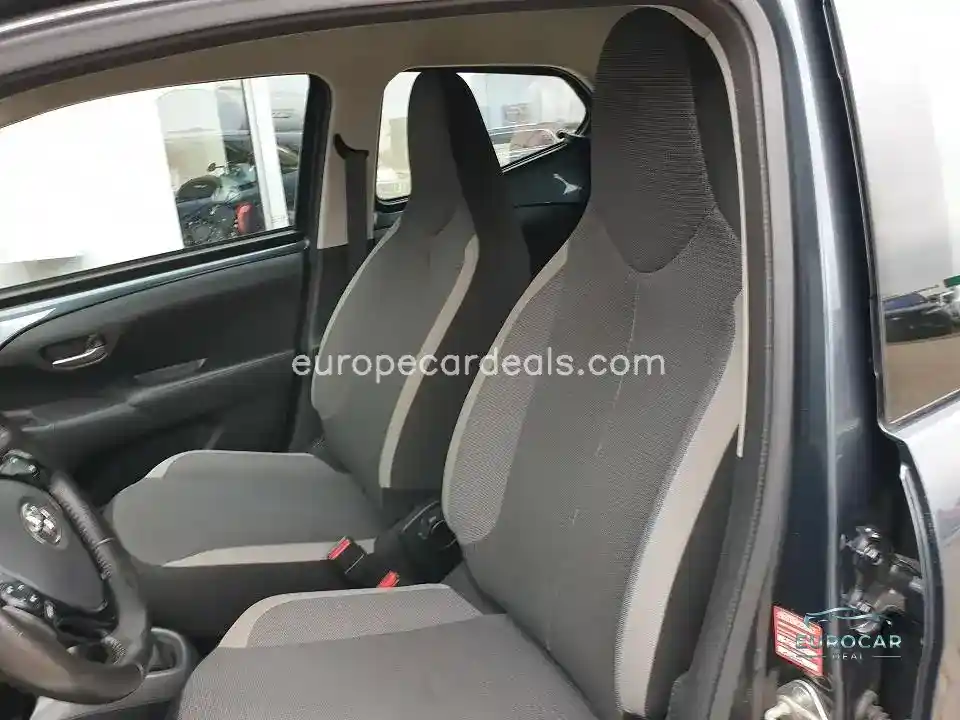 Toyota Aygo (X)