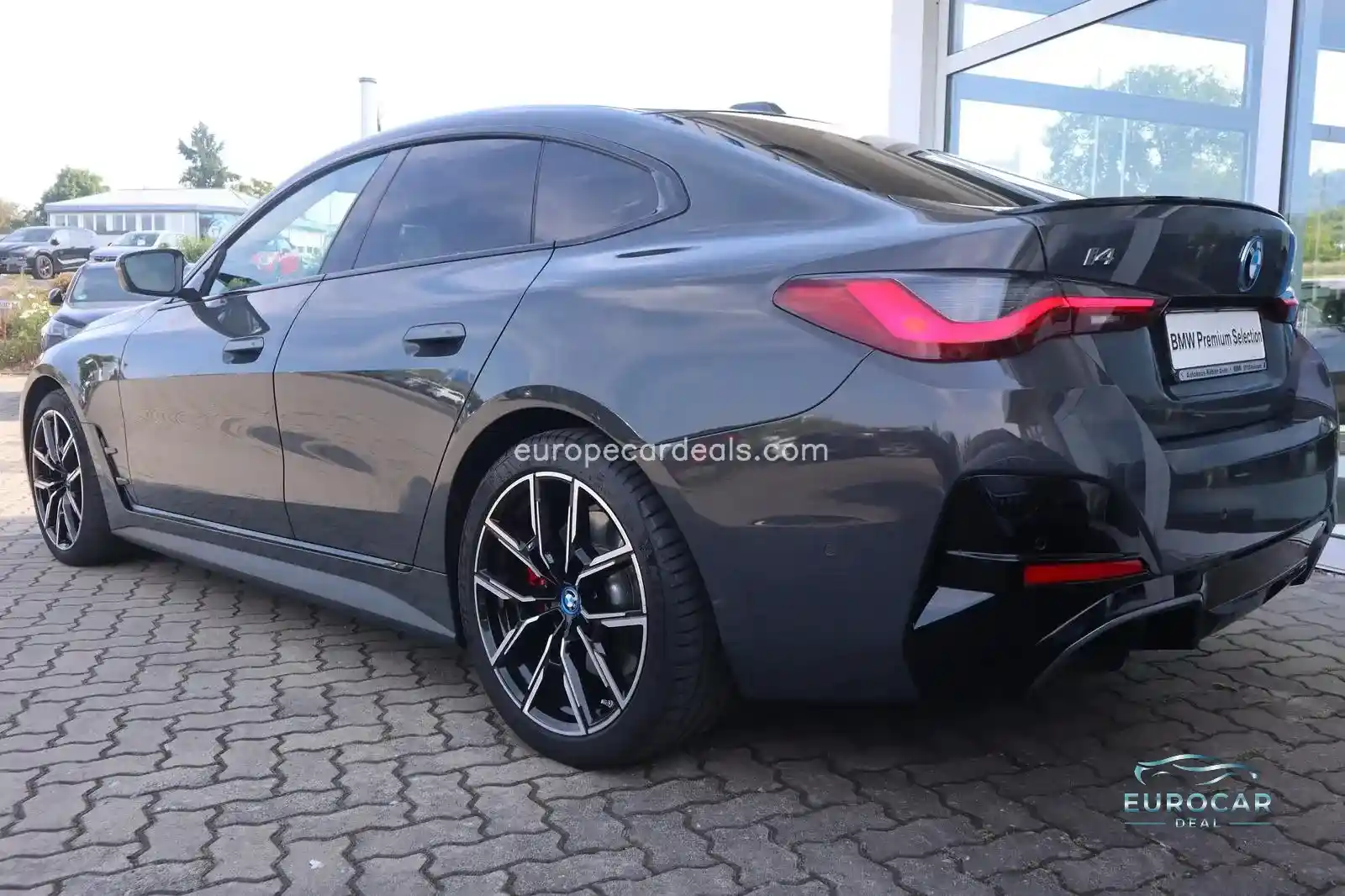 BMW i4