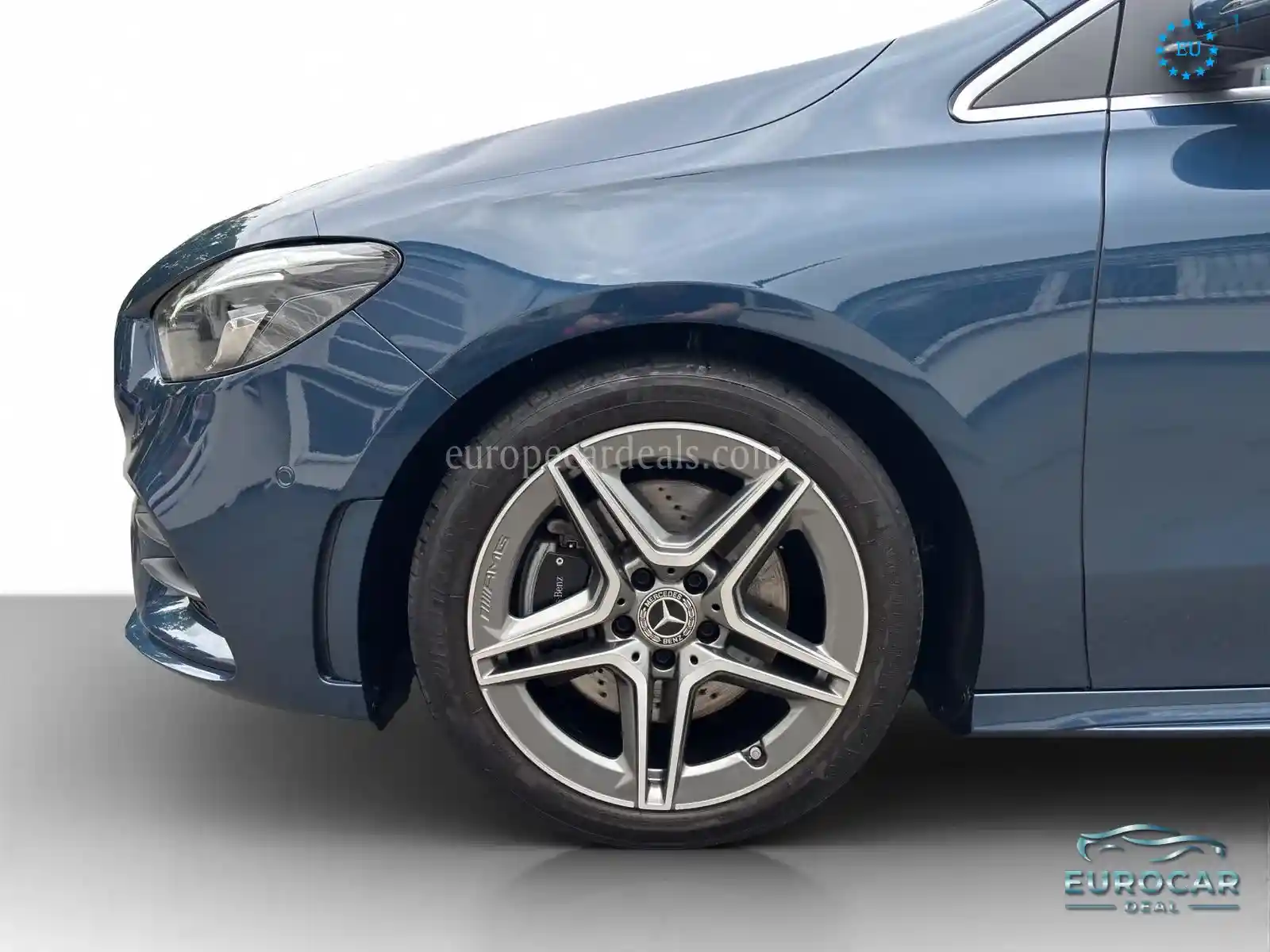 Mercedes-Benz B 220