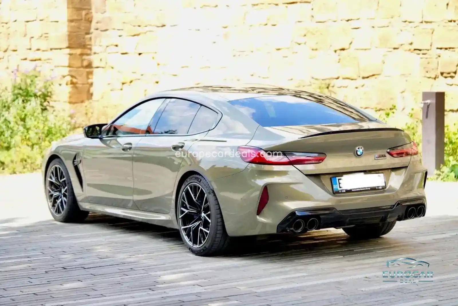 BMW M8