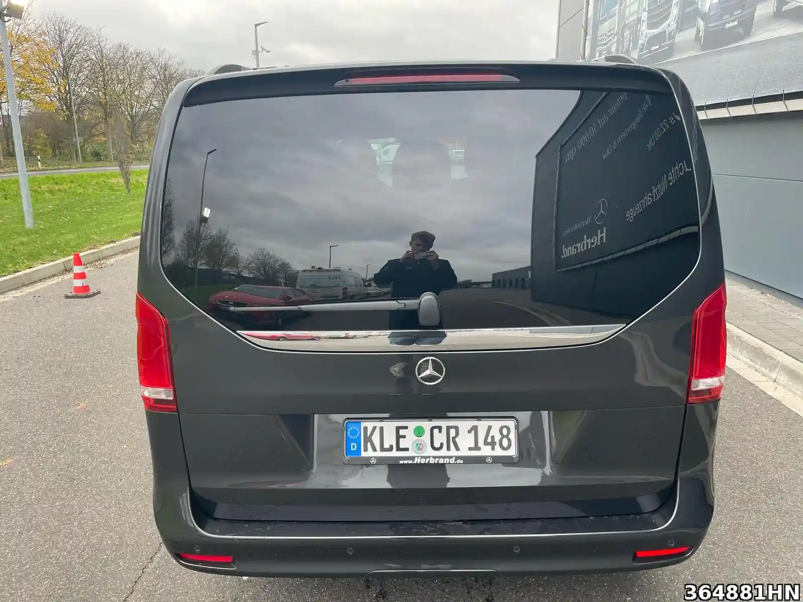 Mercedes-Benz V 250