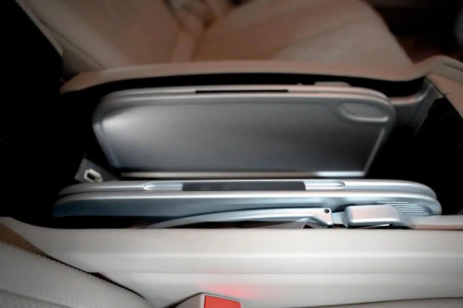 Mercedes-Benz S 600