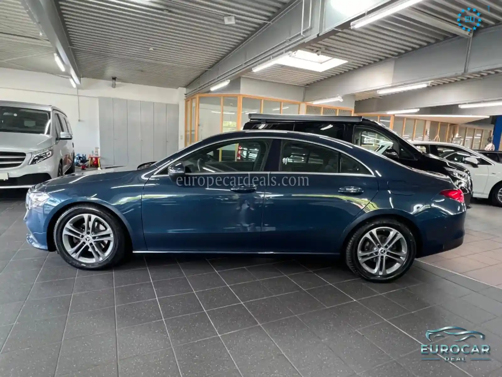 Mercedes-Benz CLA 180