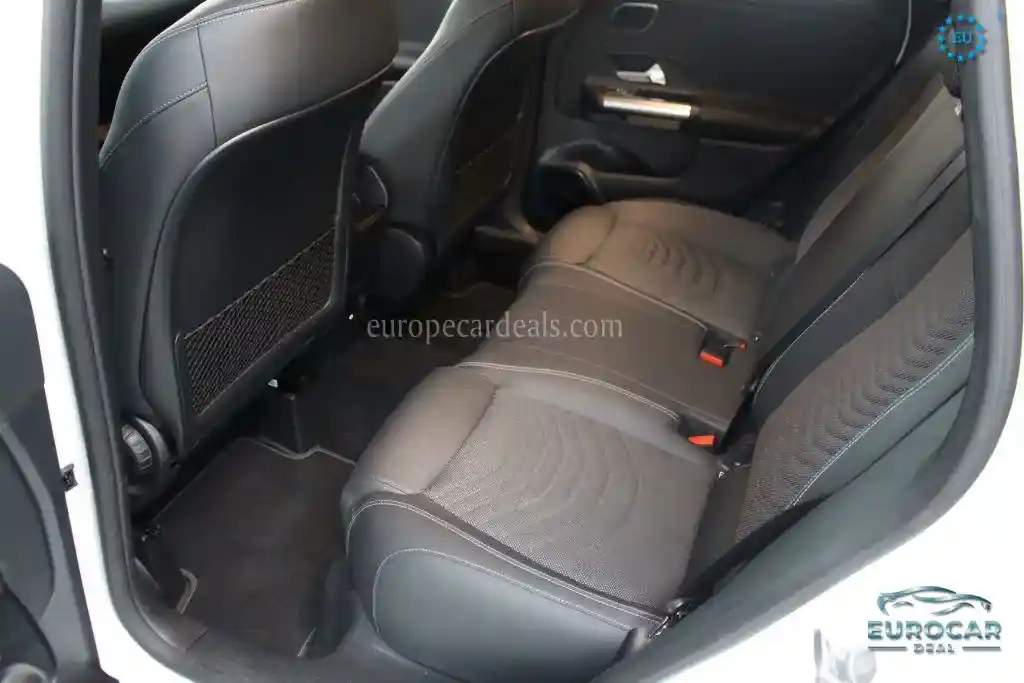 Mercedes-Benz B 220