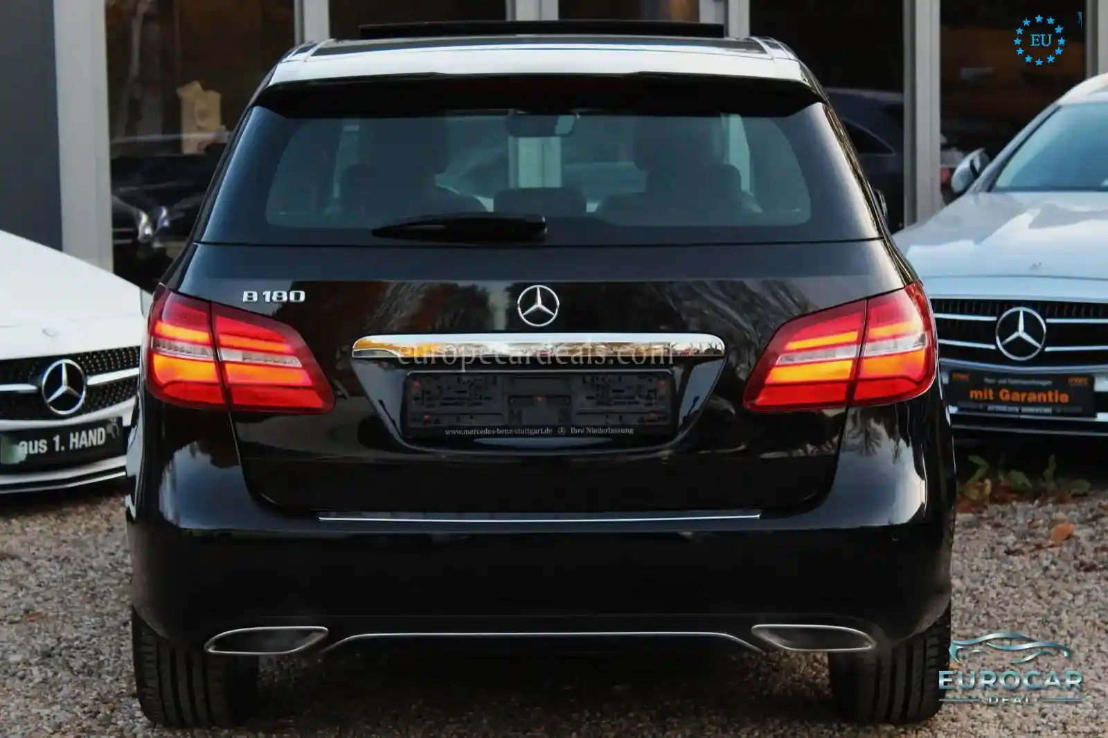 Mercedes-Benz B 180