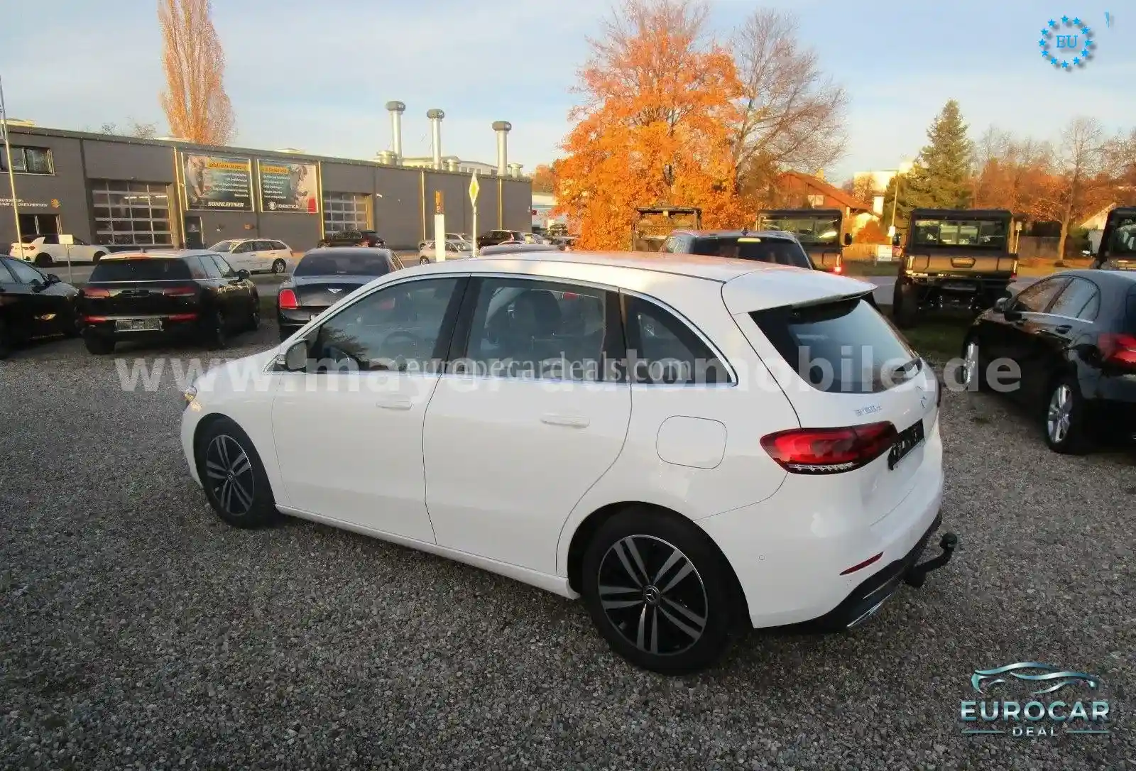 Mercedes-Benz B 180