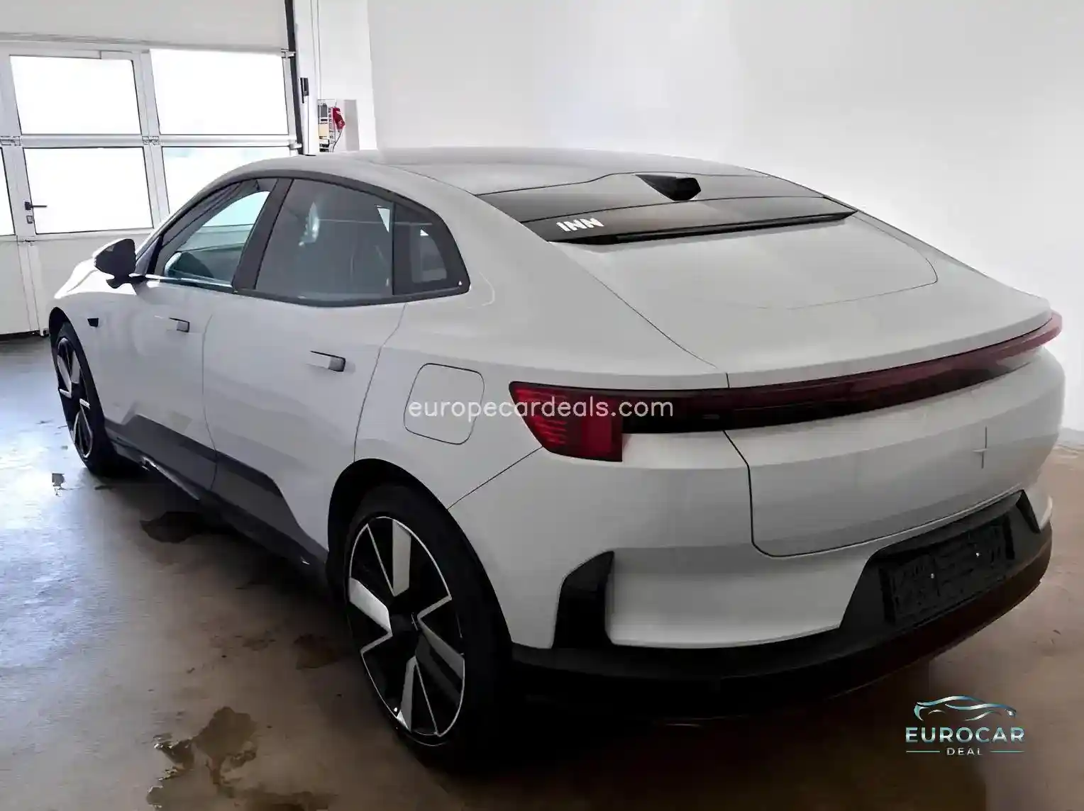 Polestar 4