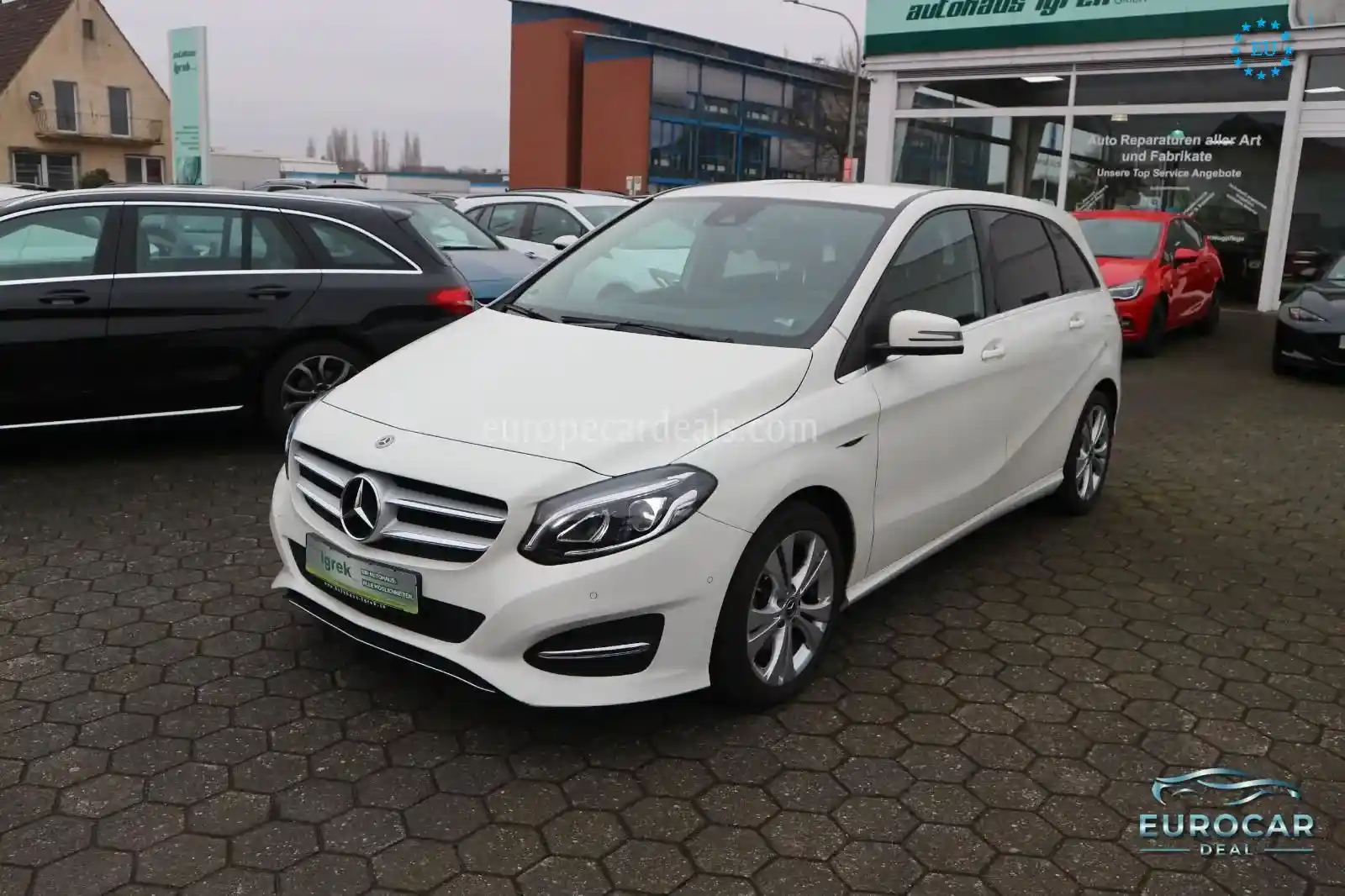 Mercedes-Benz B 200