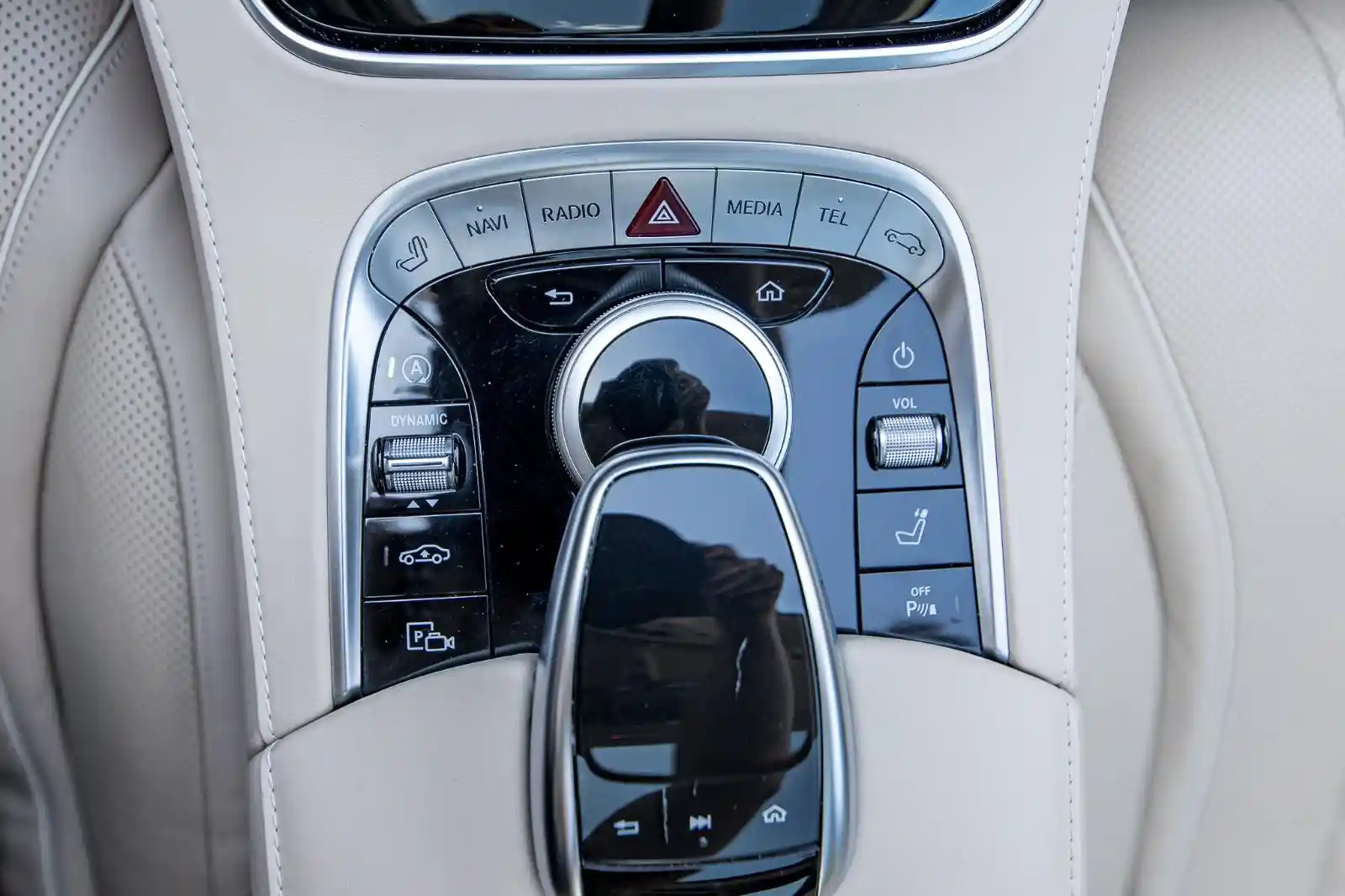 Mercedes-Benz S 560