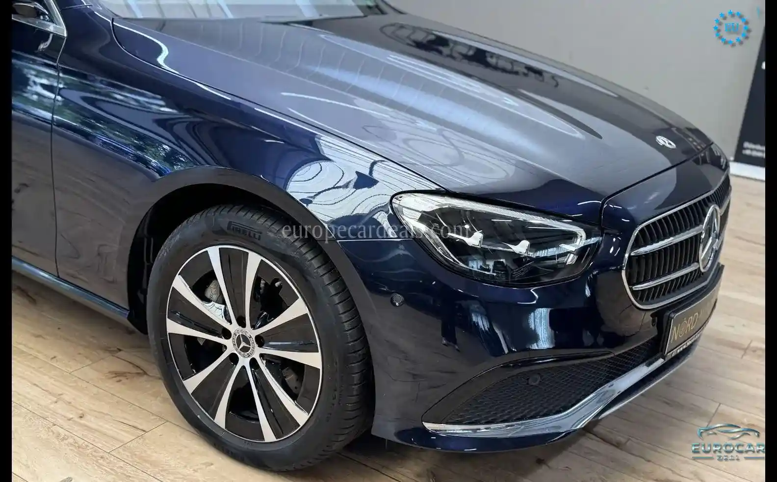 Mercedes-Benz E 300