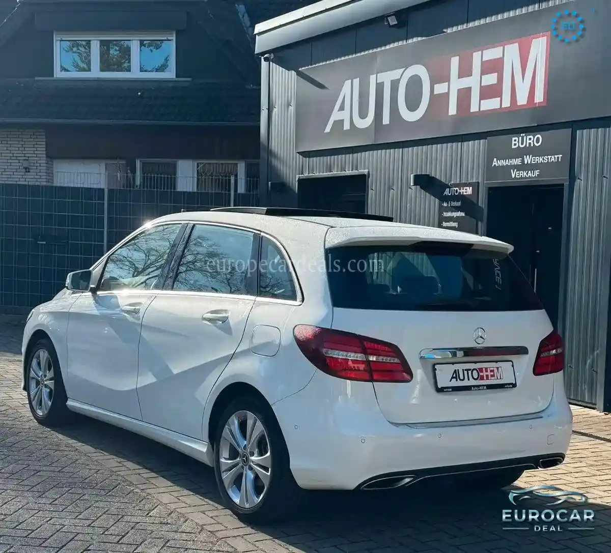 Mercedes-Benz B 180