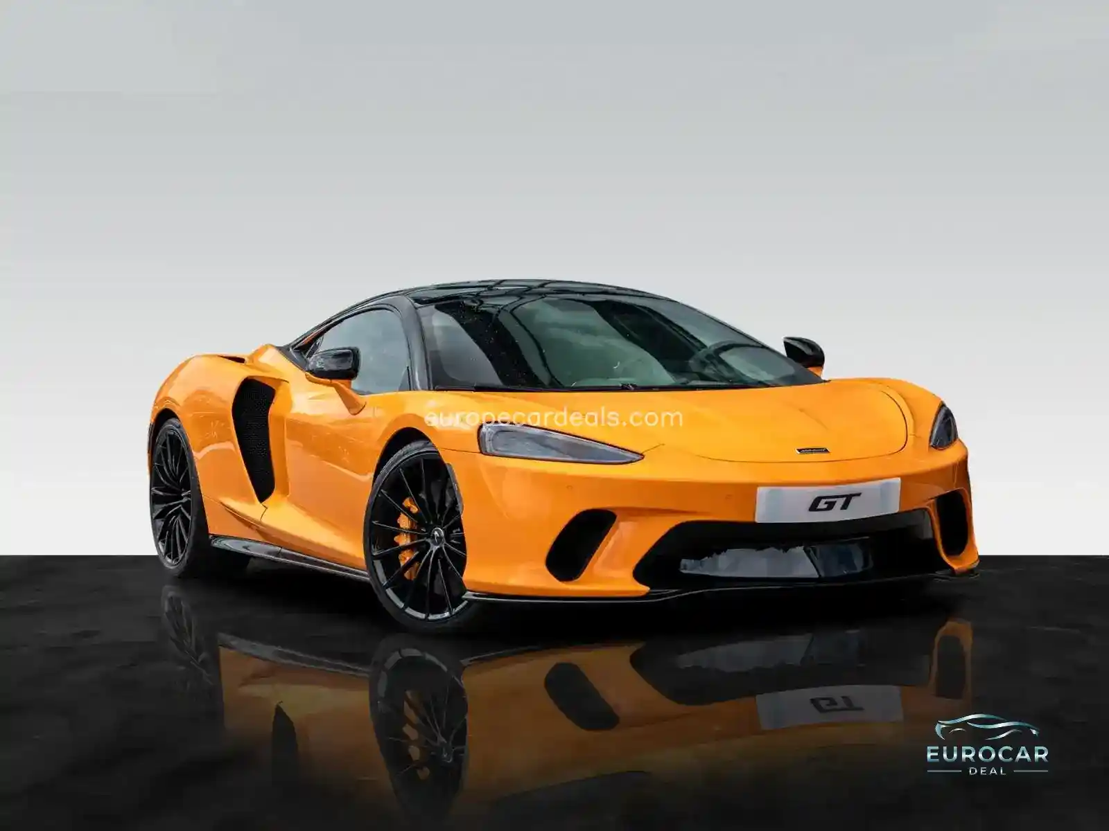 McLaren GT
