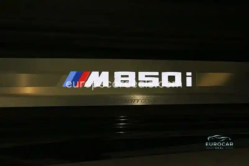 BMW M850