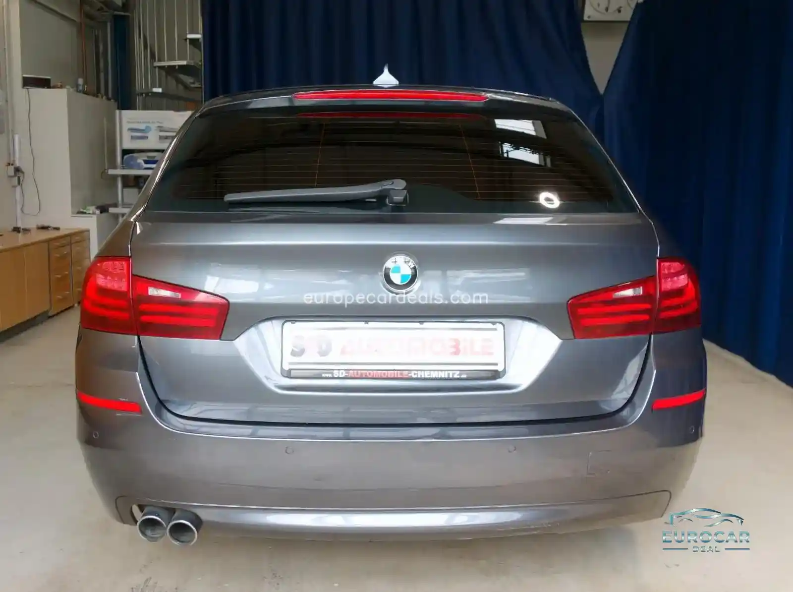 BMW 525