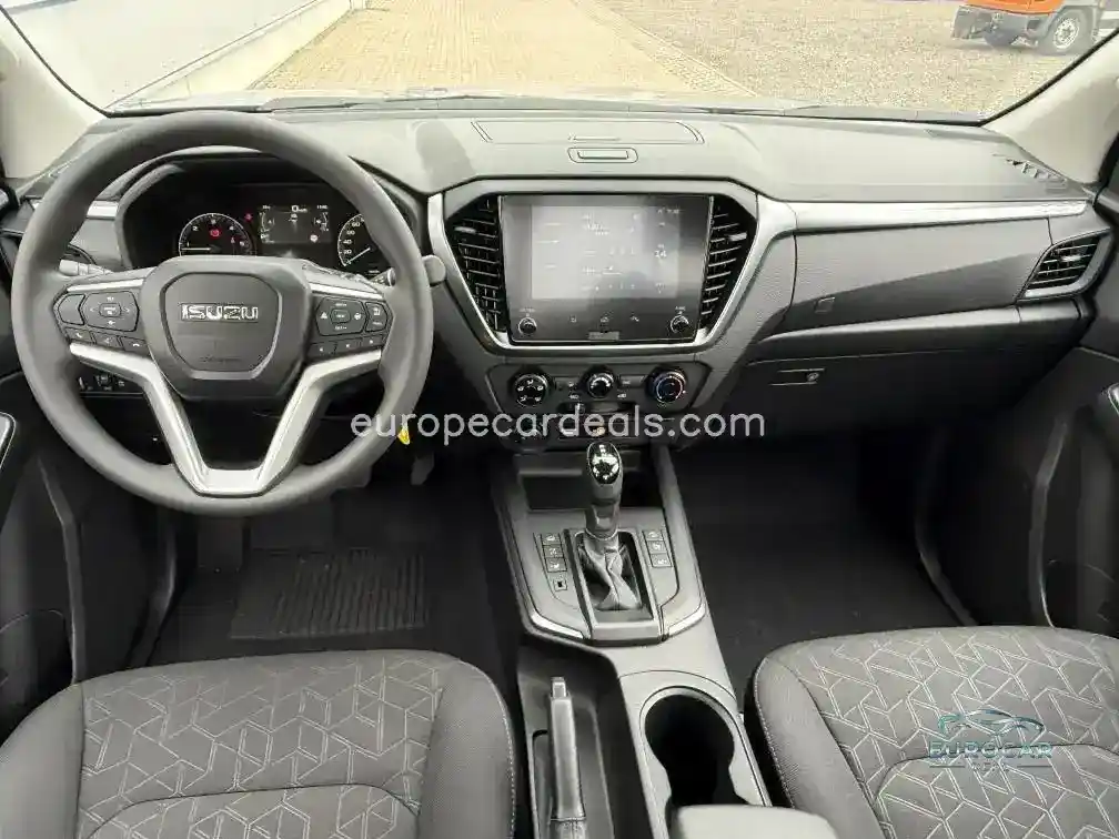 Space Cab AT LS 4WD mit Ahk