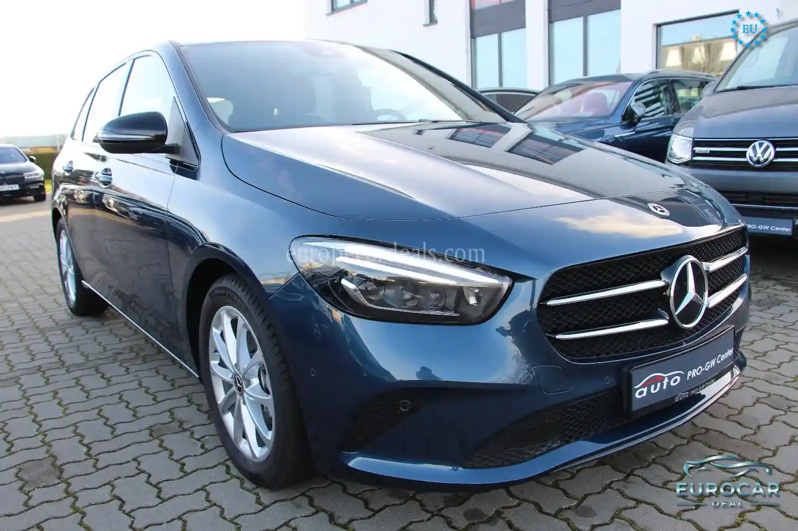 Mercedes-Benz B 200