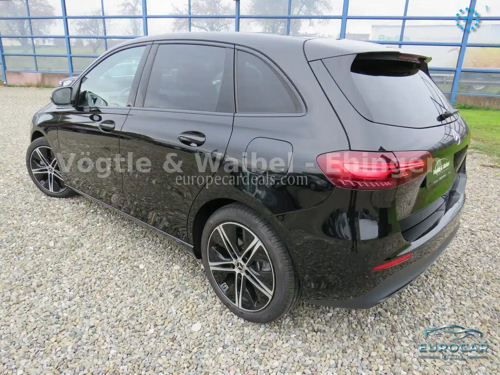 Mercedes-Benz B 200
