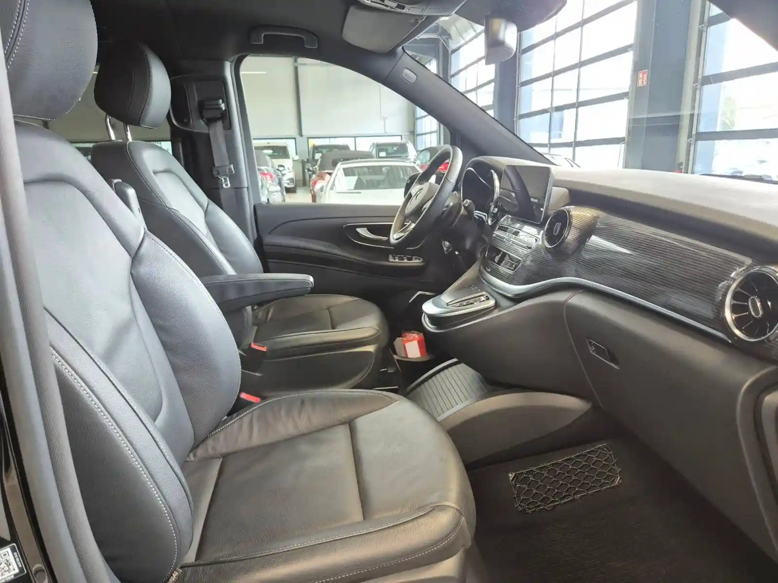 Mercedes-Benz V 300