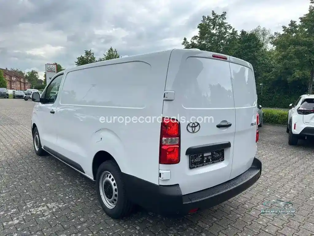 Toyota Proace (Verso)