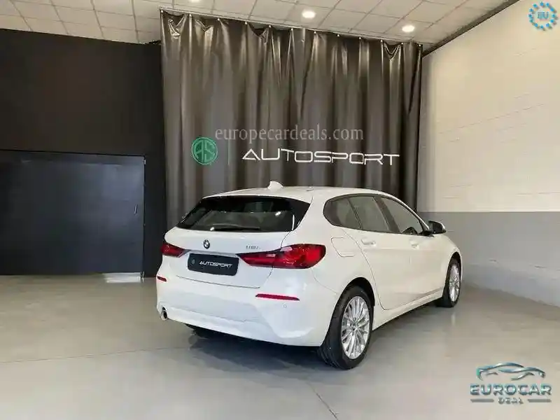 BMW 118