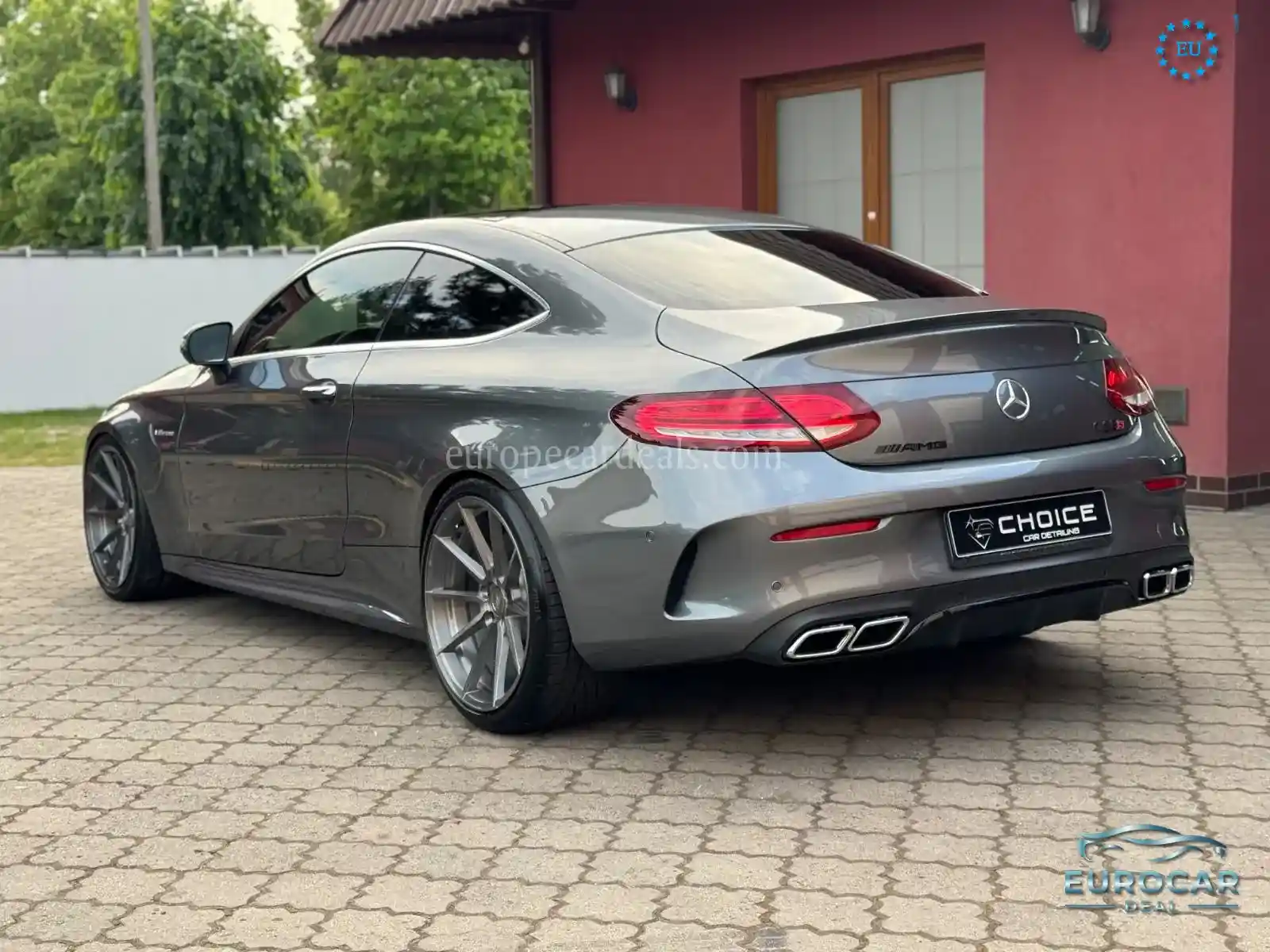 Mercedes-Benz C 63 AMG