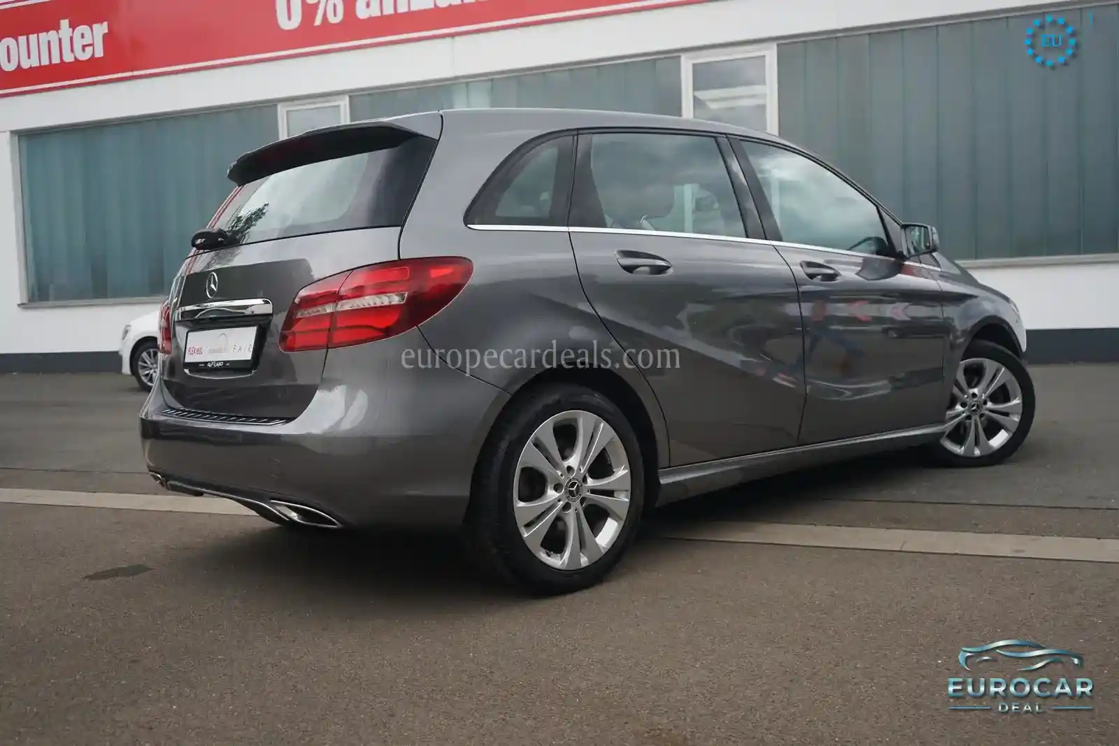 Mercedes-Benz B 200