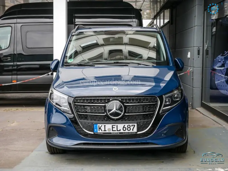 Mercedes-Benz V 220