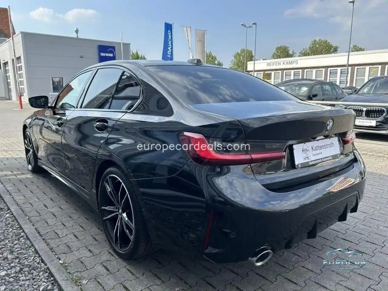 BMW 320