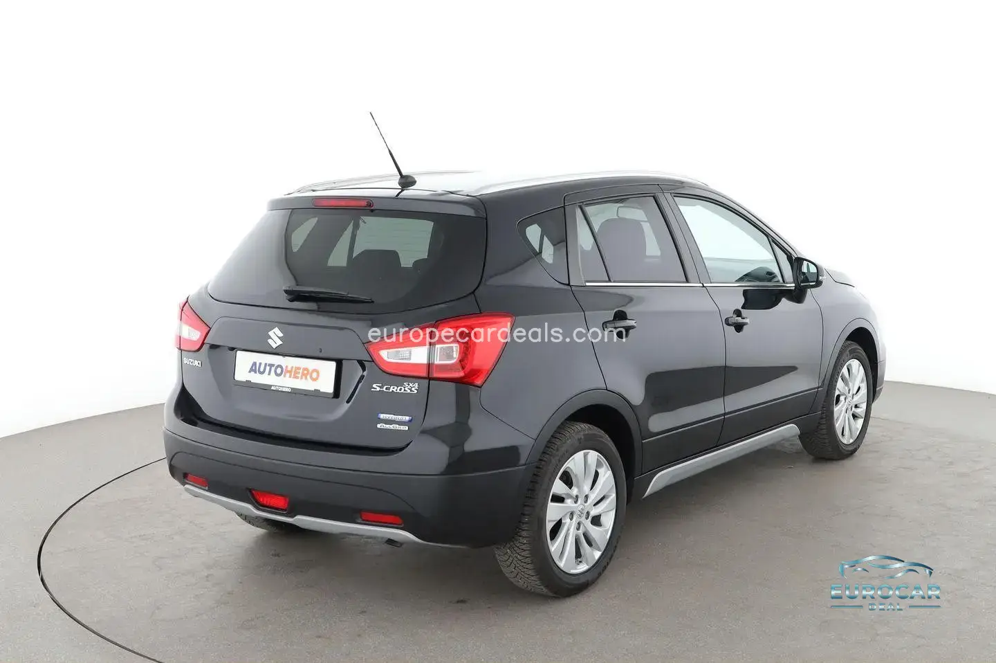 Suzuki (SX4) S-Cross