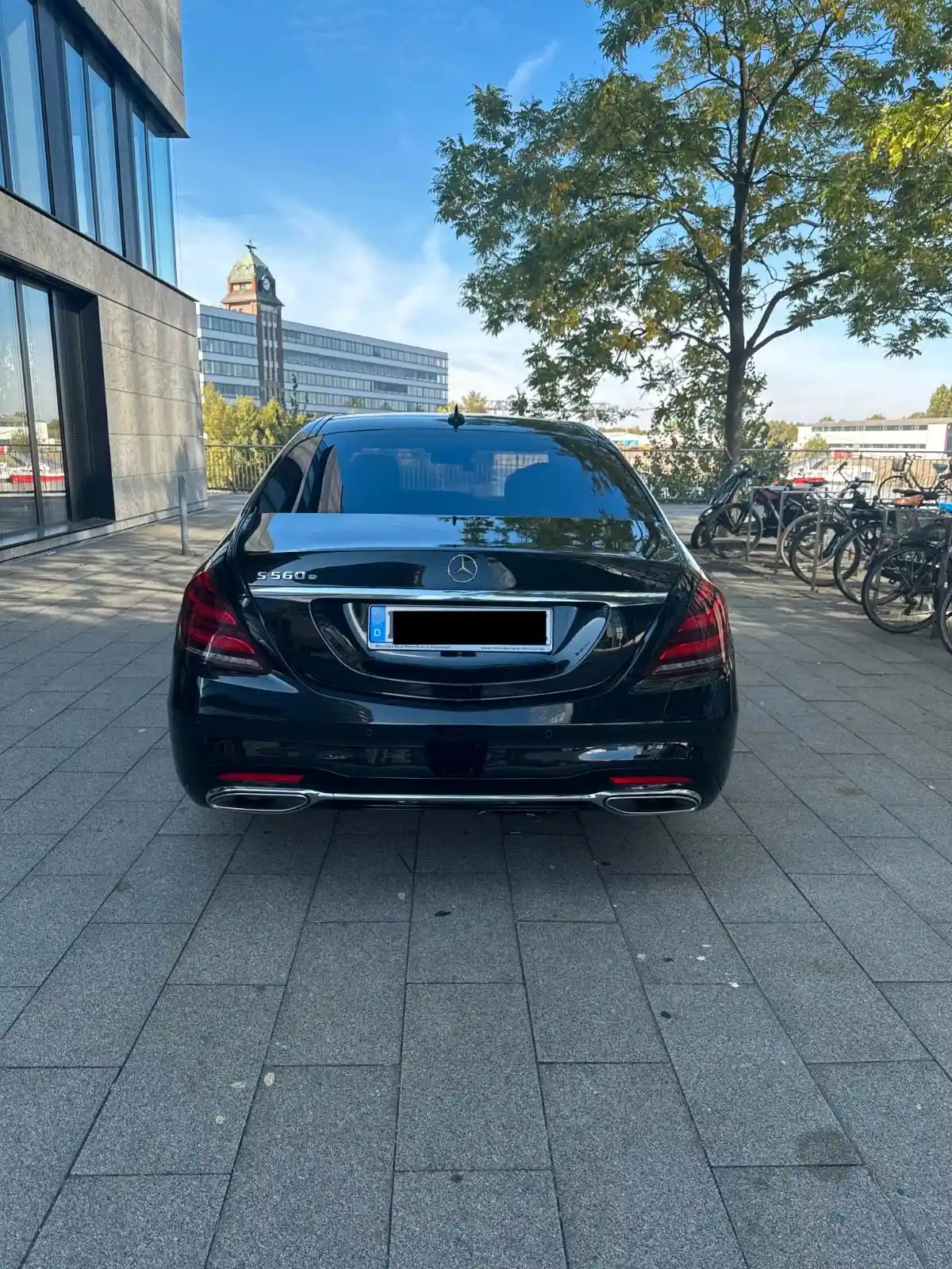 Mercedes-Benz S 560