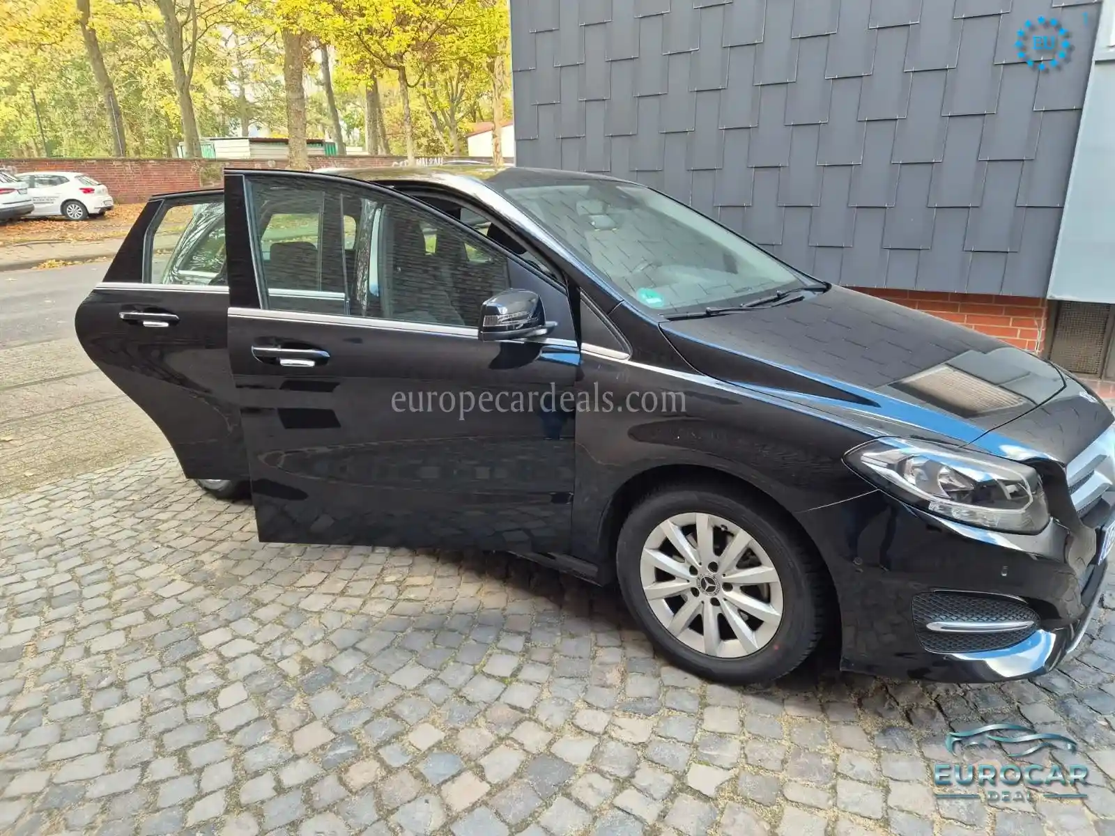 Mercedes-Benz B 200